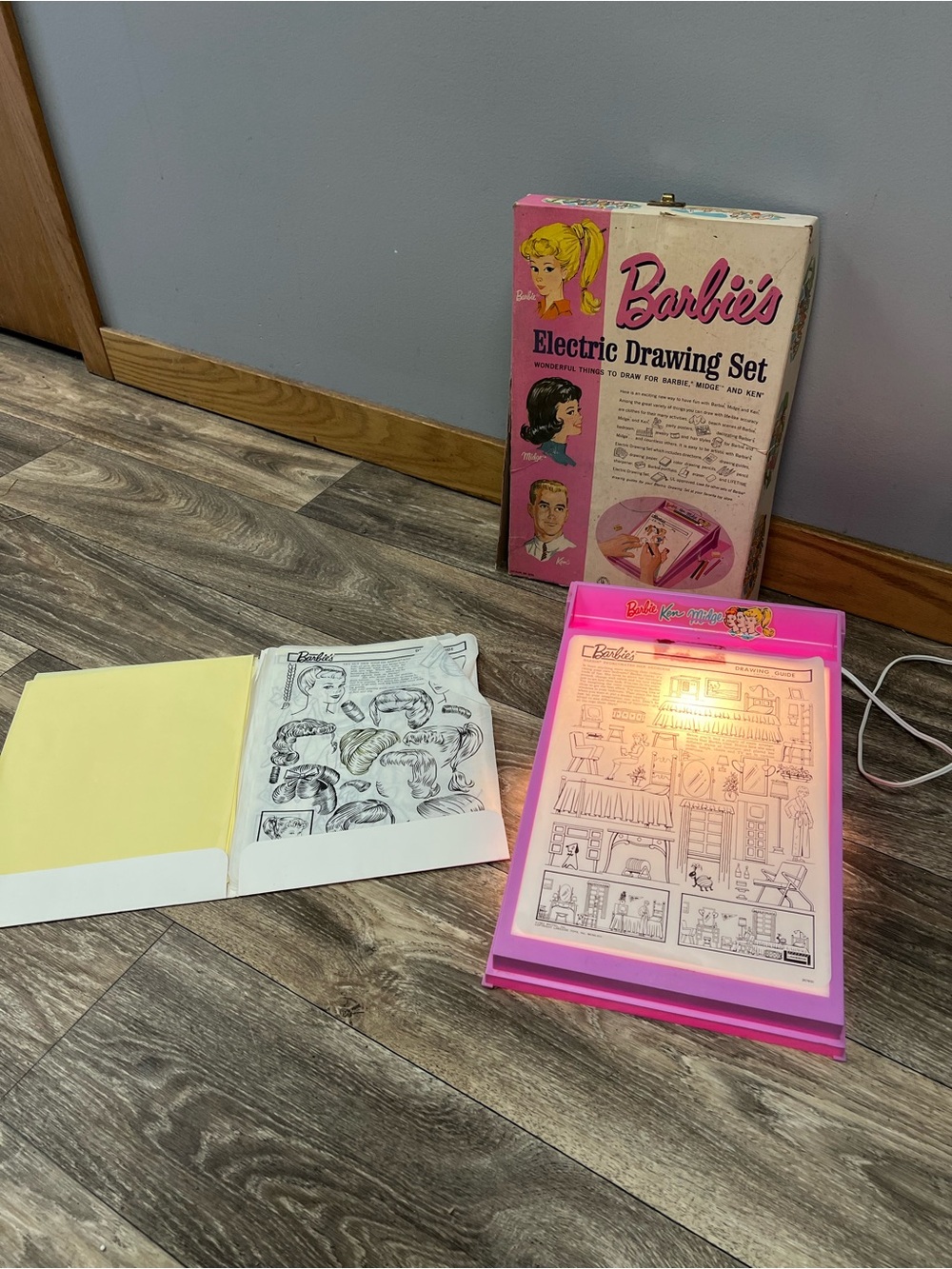 Vintage 1960’s Barbie Electric Drawing Set